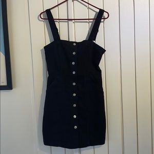 Super cute Black Jean Jumper w/pockets!